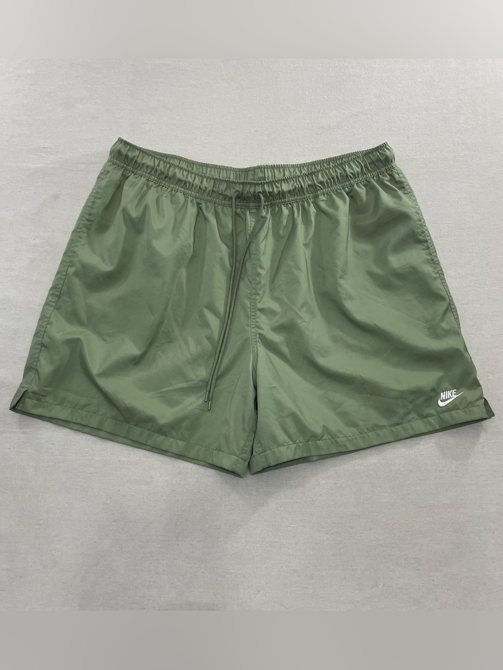 Nike Club Men's Size XXL Woven Flow Shorts 'Oil Green' Mesh Lined FN3307-386